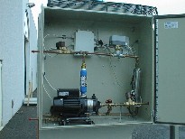 schakelkast met UV systeem, pomp, kalkpreventie etc.