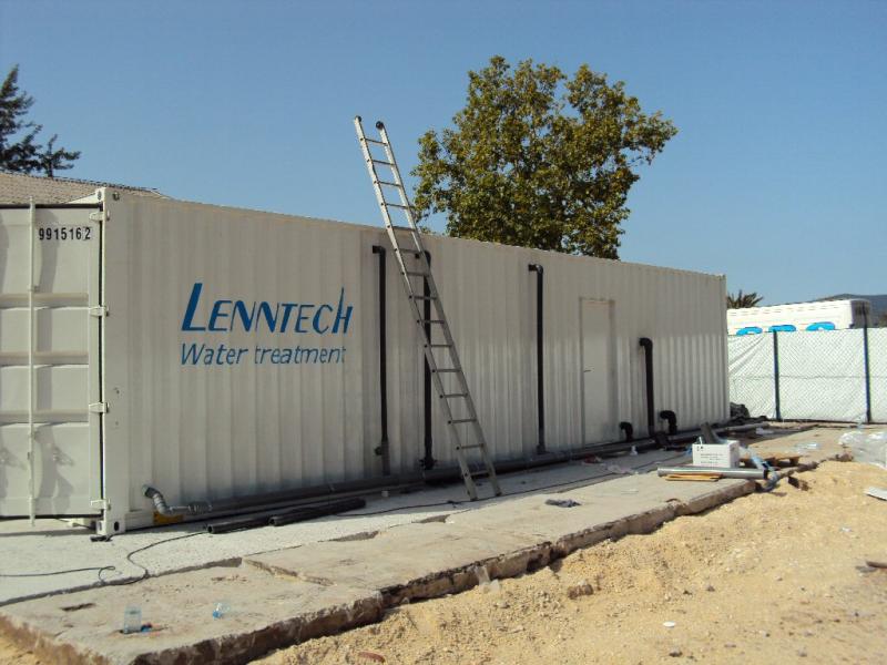 Waterbehandelingscontainers van Lenntech op locatie